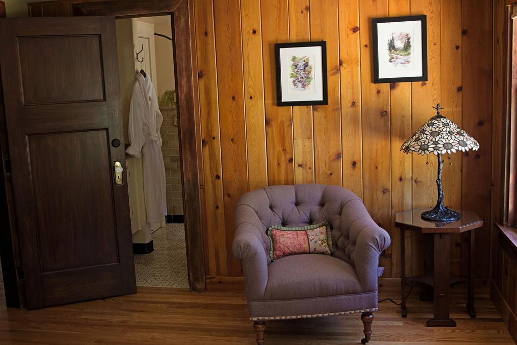 The Golden Leaf Inn Estes Park Rum bild